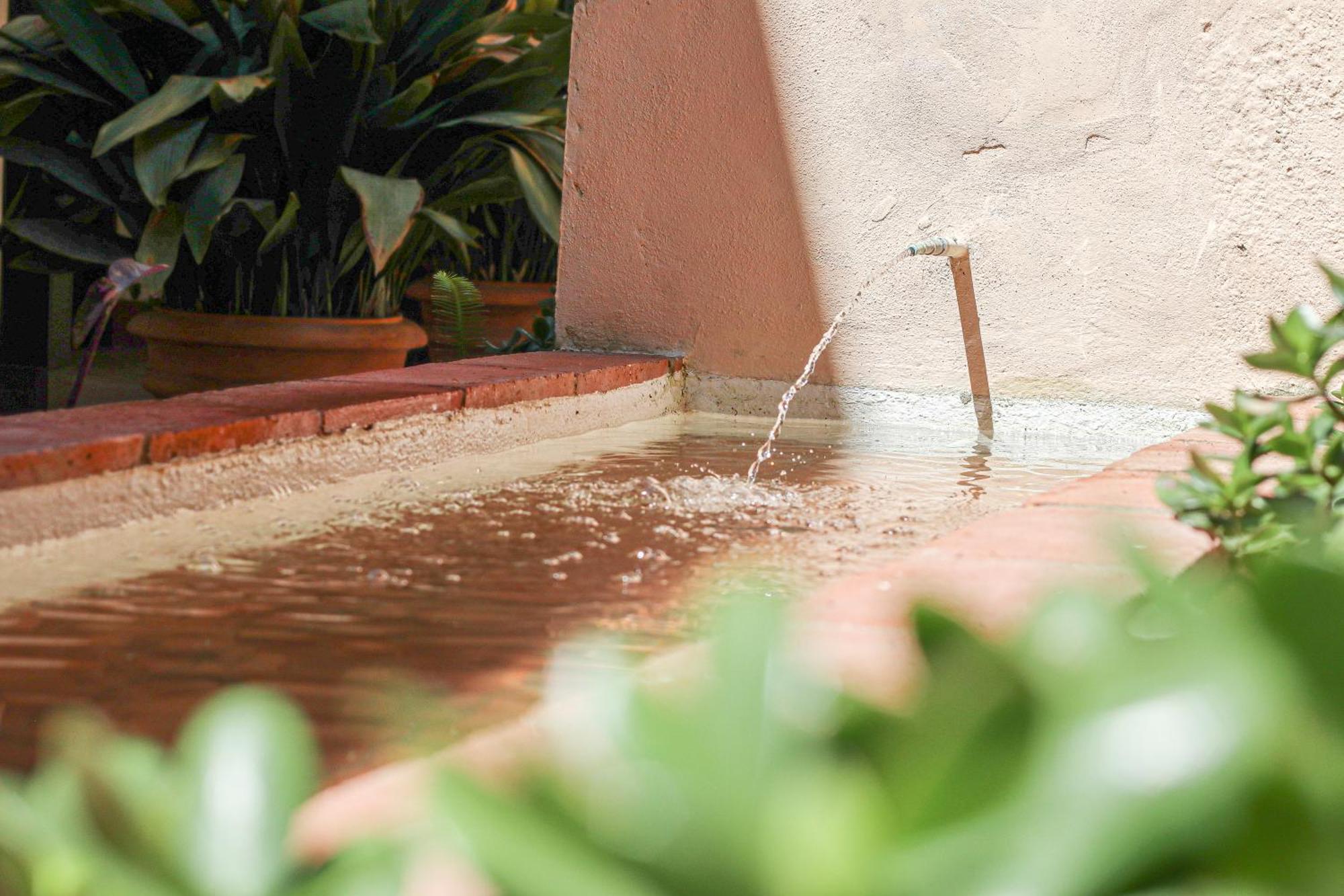 Charming Apt In The Center - 10M Walk Isla Magica Sevilla Buitenkant foto