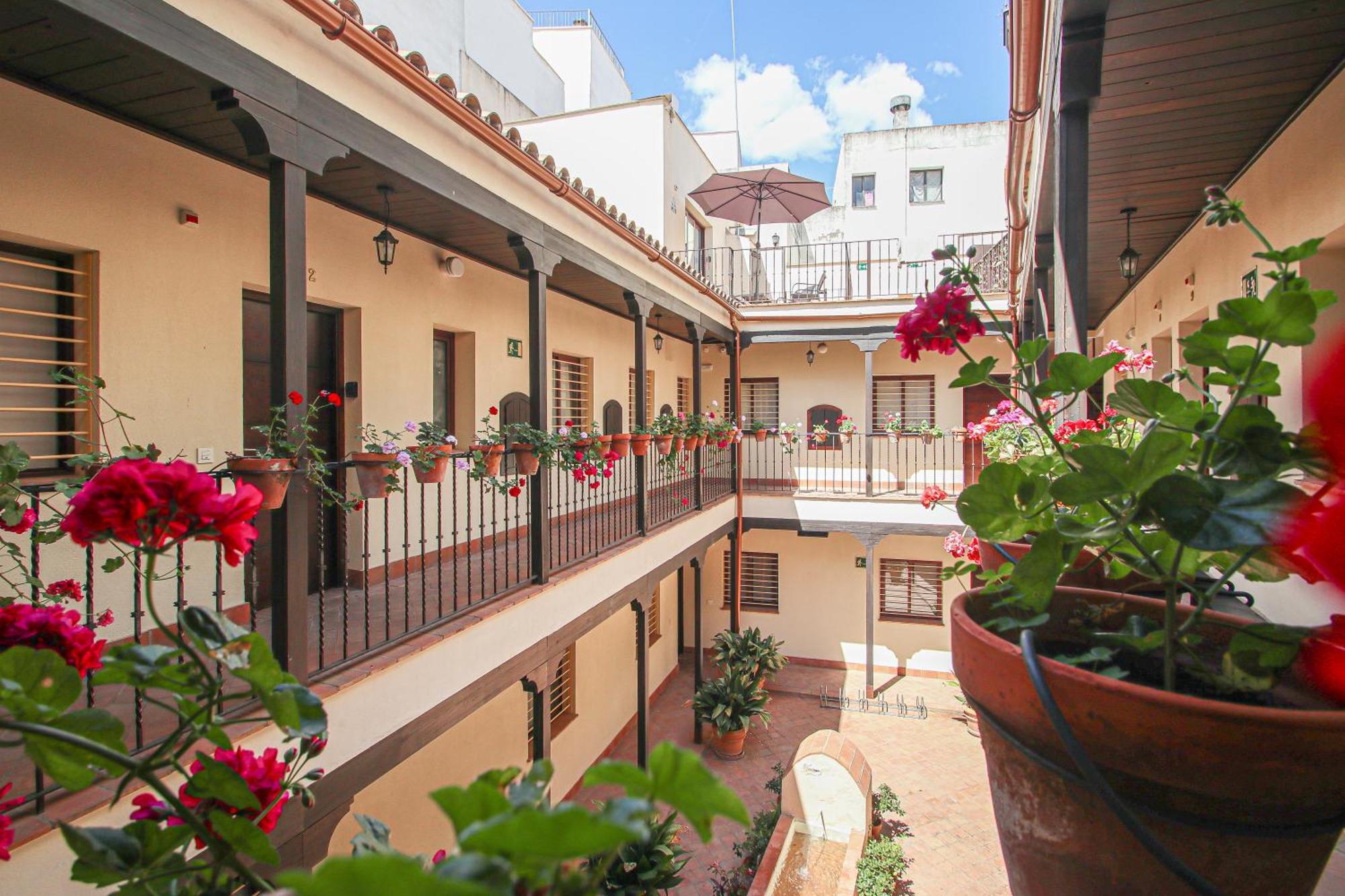 Charming Apt In The Center - 10M Walk Isla Magica Sevilla Buitenkant foto